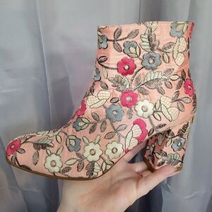 Stuart Weitzman booties